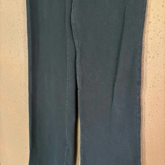 PINK by Victoria's Secret Black Yoga Pants size S - Picture 9 of 12